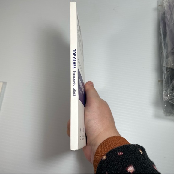 Votala screen protector for iPhoneX NWT - Picture 3 of 5